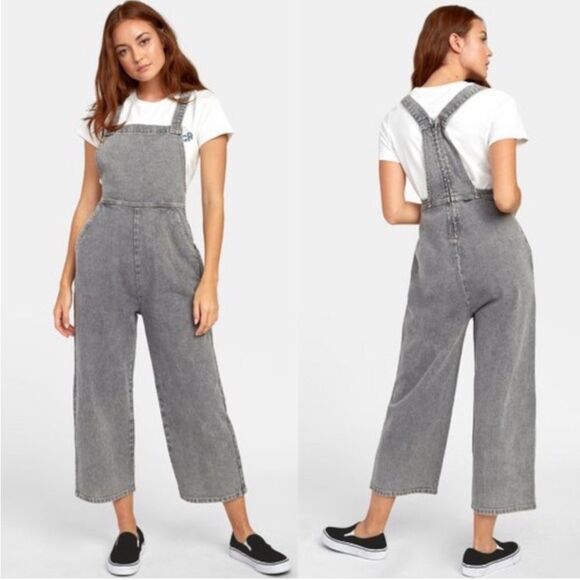 NEW RVCA Crystal Denim Overalls Gray Stripes Wide Leg Crop 100% Cotton Size M - Picture 1 of 15
